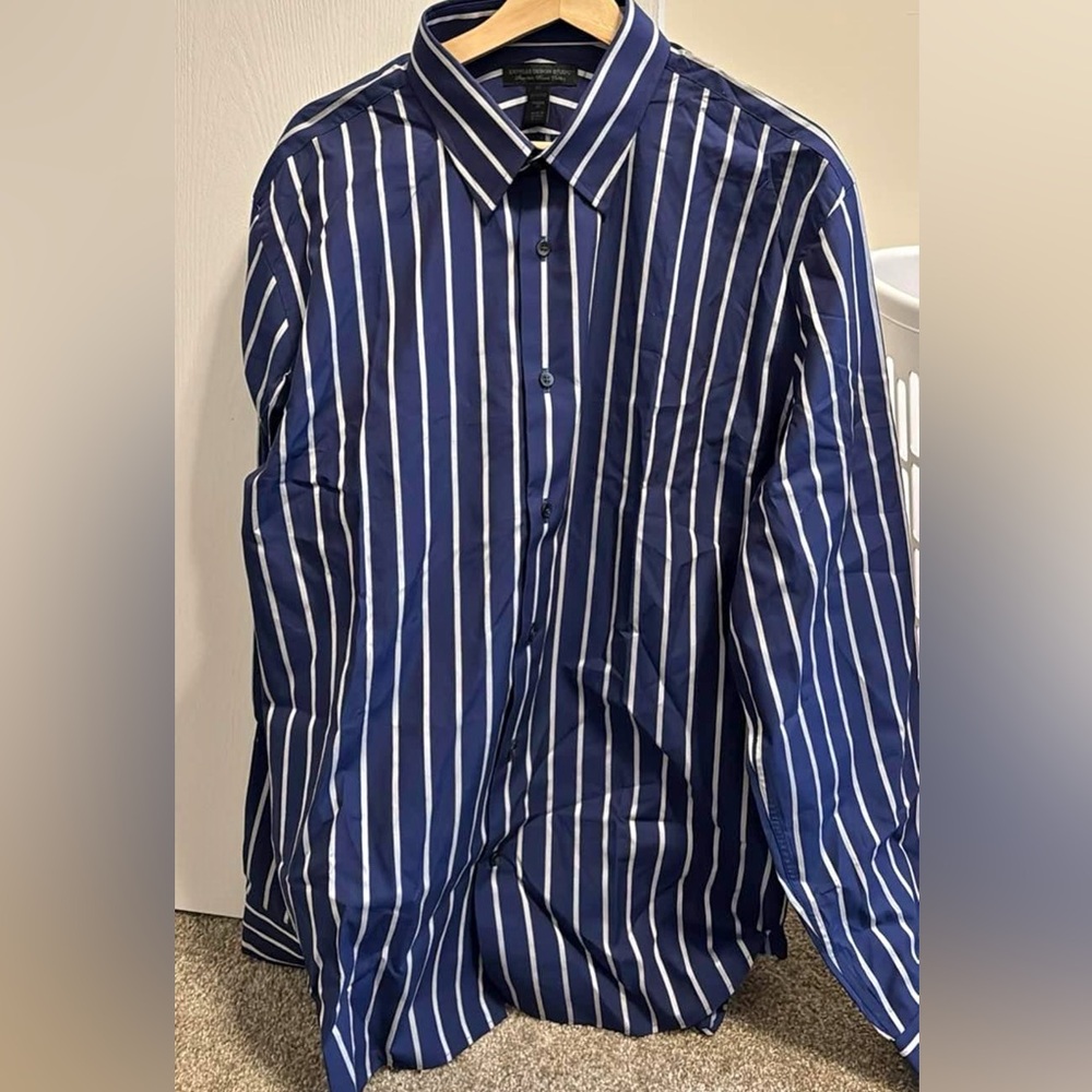 Men’s dress shirt